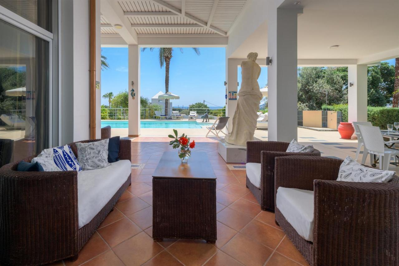Grande Dame Villa Of Rhodes Asgourou Exteriér fotografie